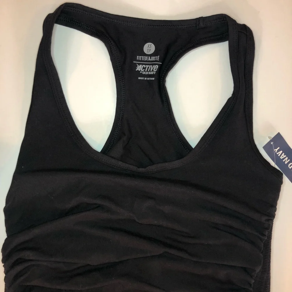 Old Navy Fitted Active Workout Tank Top Size Small - Picture 3 of 9